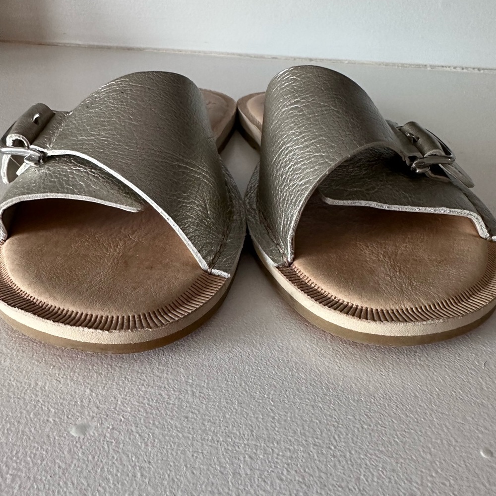 Sperry Top Sider Metallic Slides - Picture 12 of 14